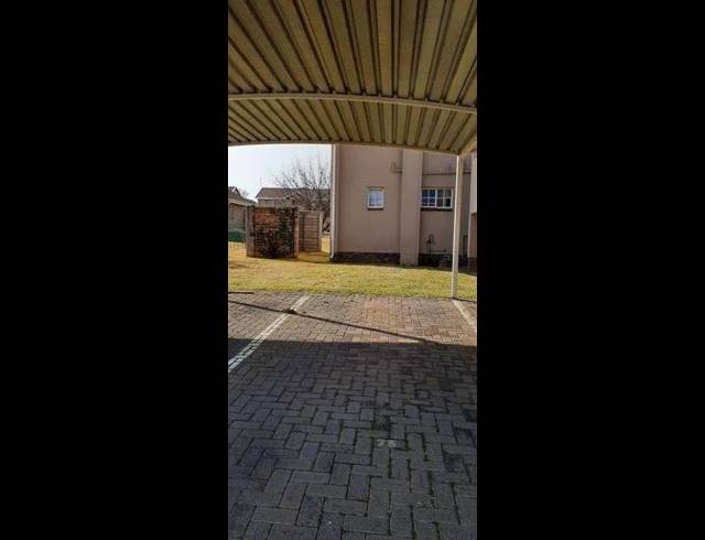 2 BEDROOM TOWNHOUSE FOR SALE IN ELARDUSPARK